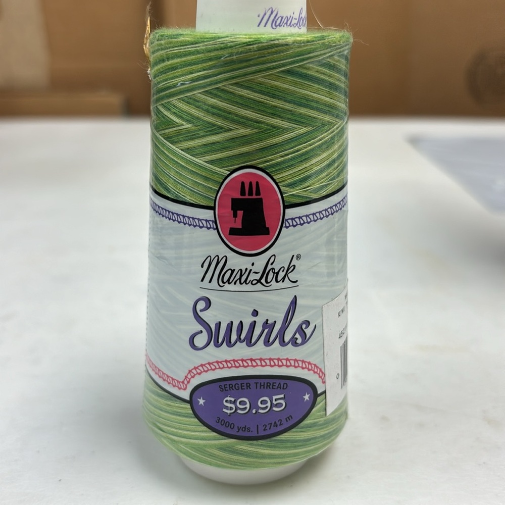 Maxi-lock 2 pack of Serger Thread (5513) - Picture 4 of 5